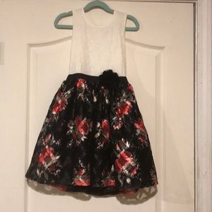 Girls dress